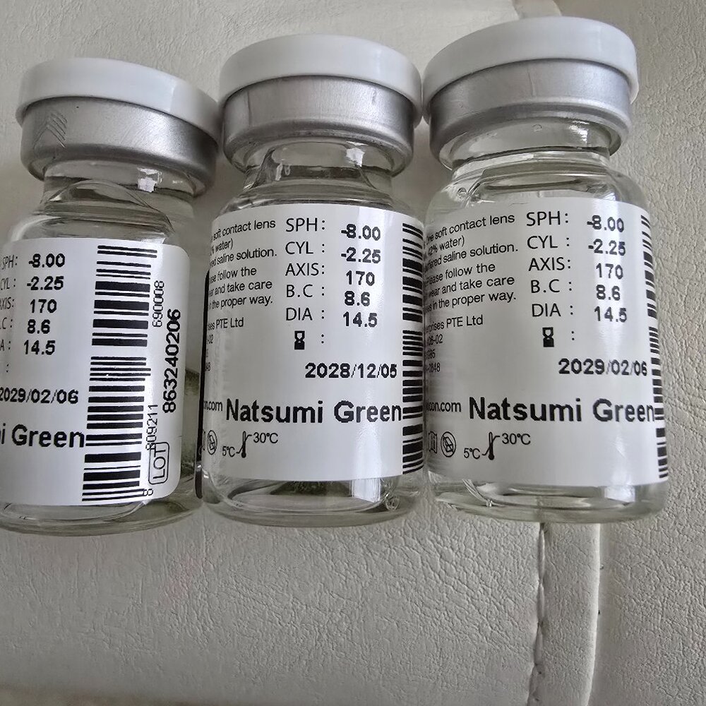 New Sealed Toric Green Lenses